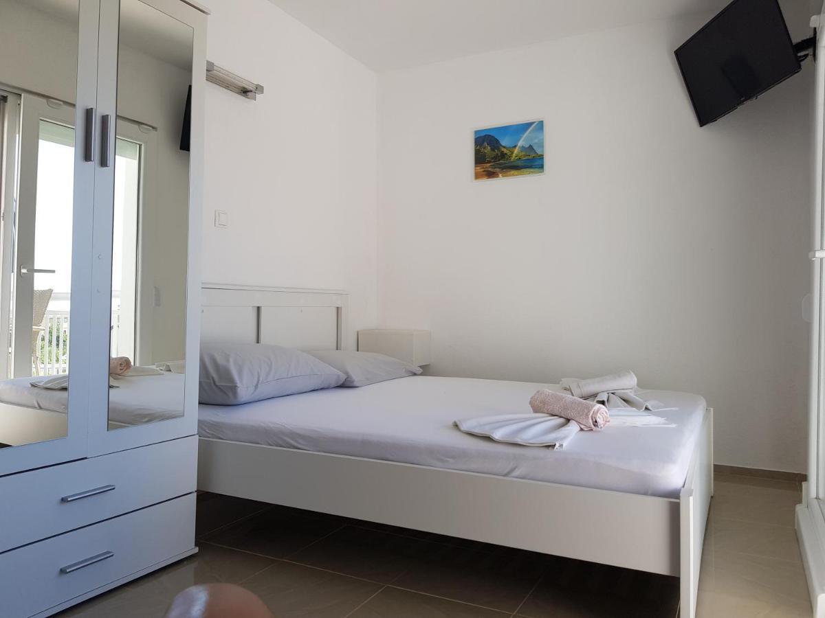 Apartmani Baresic Podgora Kültér fotó